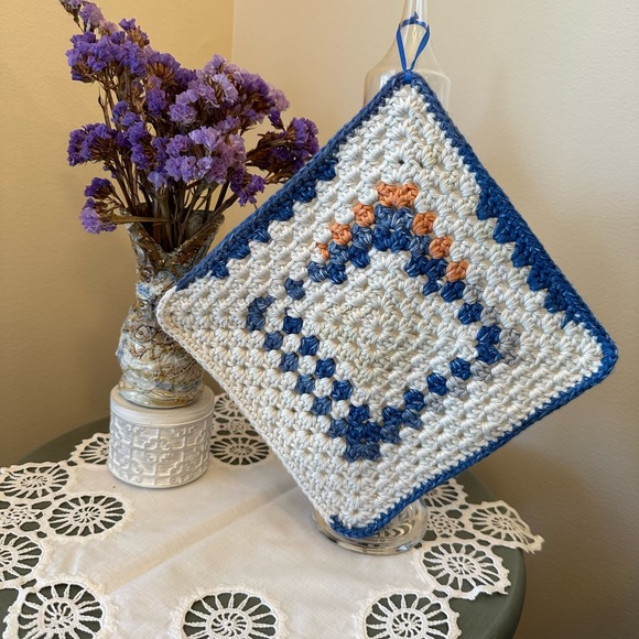 NEW handmade crochet dishcloth set of 2 about 7.75 inches square - Picture 3 of 5
